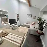 Appartamento Private Garden Oasis In