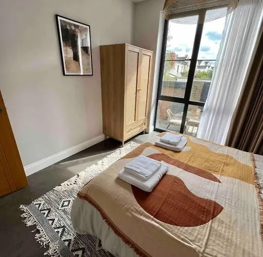 Apartamento Private Garden Oasis In Bristol