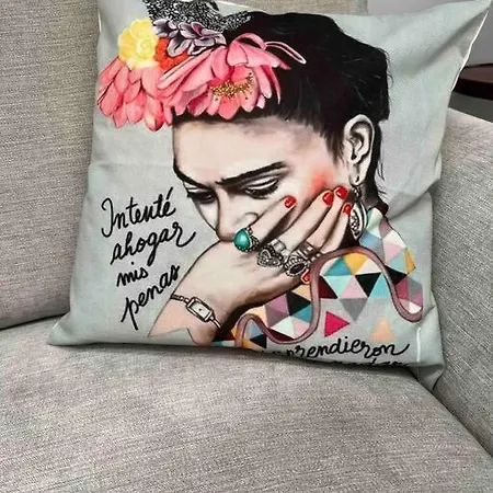 Private Garden Oasis In